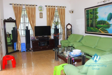 Cosy house for rent in Au Co street, Tay Ho District, Ha Noi